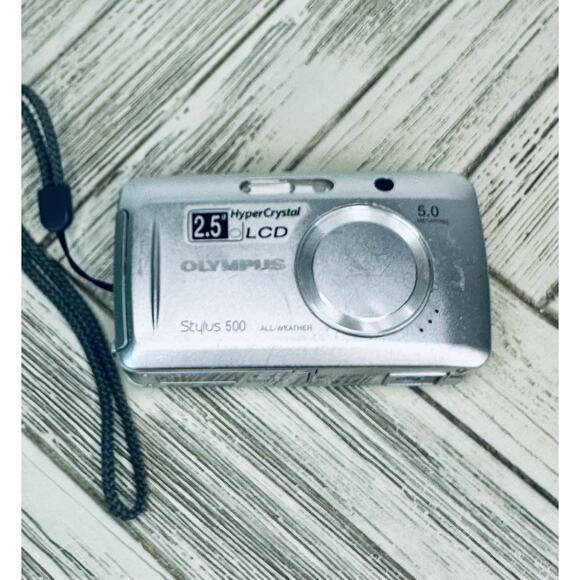 Vtg Olympus Stylus 500 All Weather 5MP Digital Camera w/Battery & Charger Tested - Picture 9 of 9